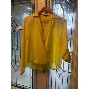 Gianni Bini Size‎ Med Yellow  crossover  V-neck flowy lightweight blouse Coastal